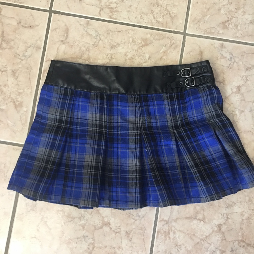 Blue sexy short plaid skirt